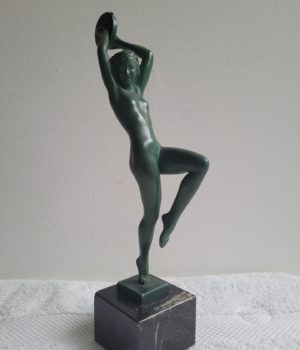 Art Deco | Art Nouveau