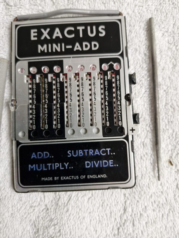 Excactus Mini Add Engelse rekenmachine jaren 40/50 - Afbeelding 2